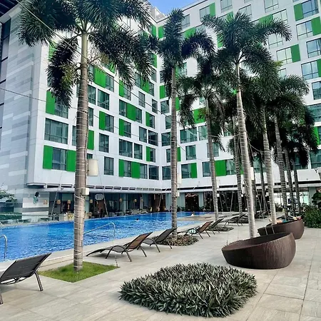 Masterguest - Republic Apartment Airport
